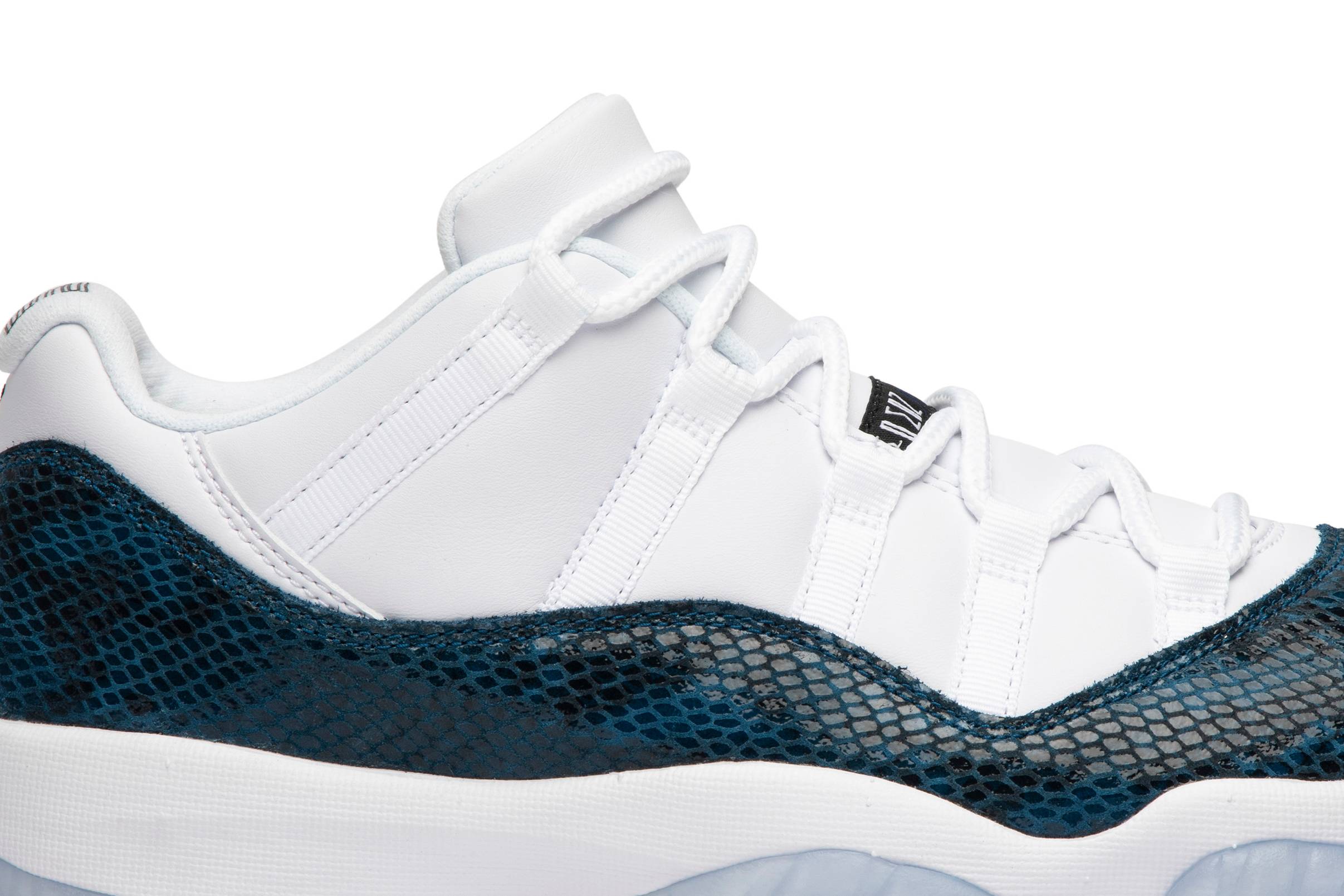 Air Jordan 11 Retro Low 'Navy Snakeskin' 2019 CD6846-102-6