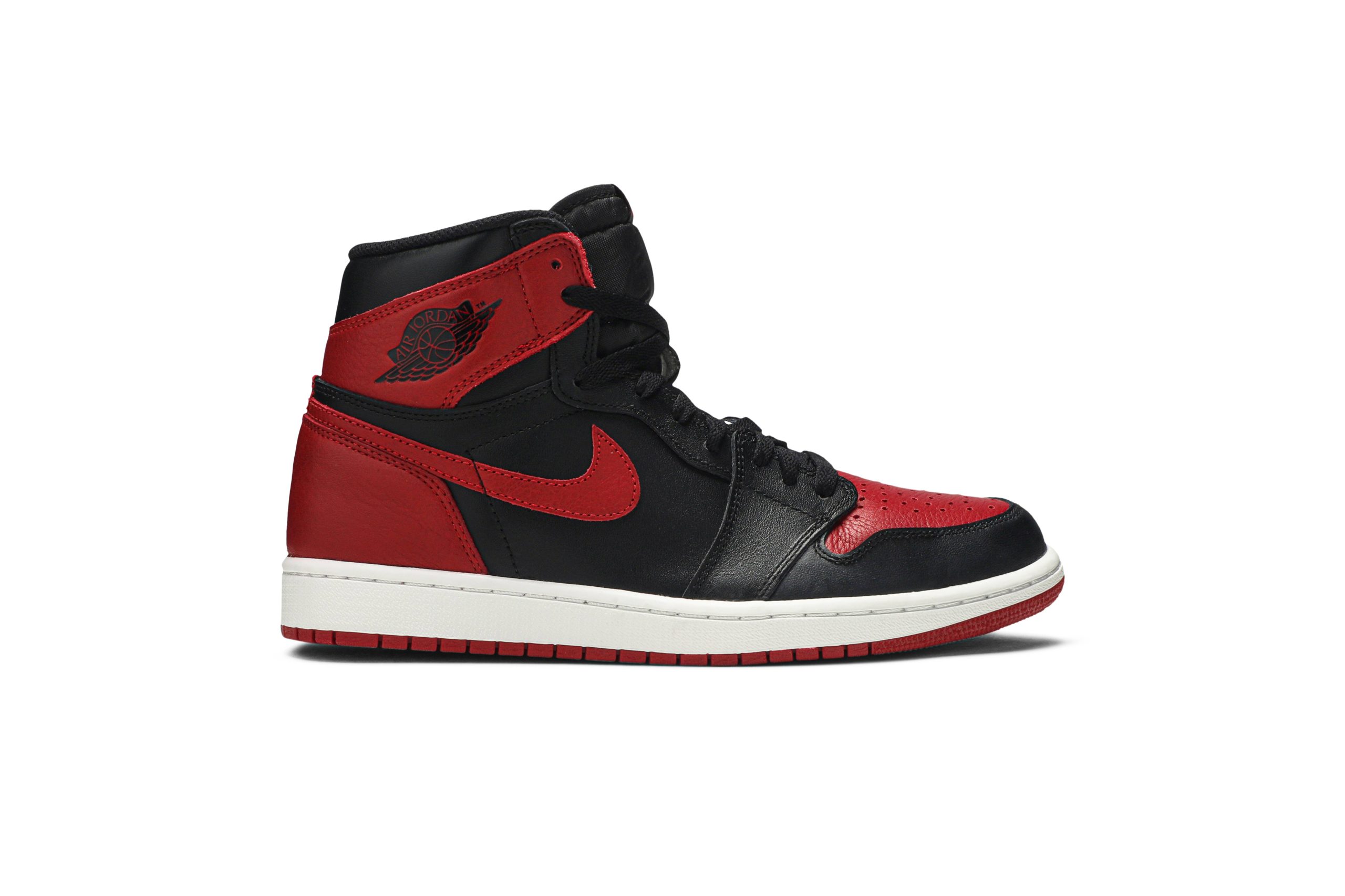 Air Jordan 1 Retro High OG 'Banned' 2016 [also worn by Rihanna] 555088-001-8