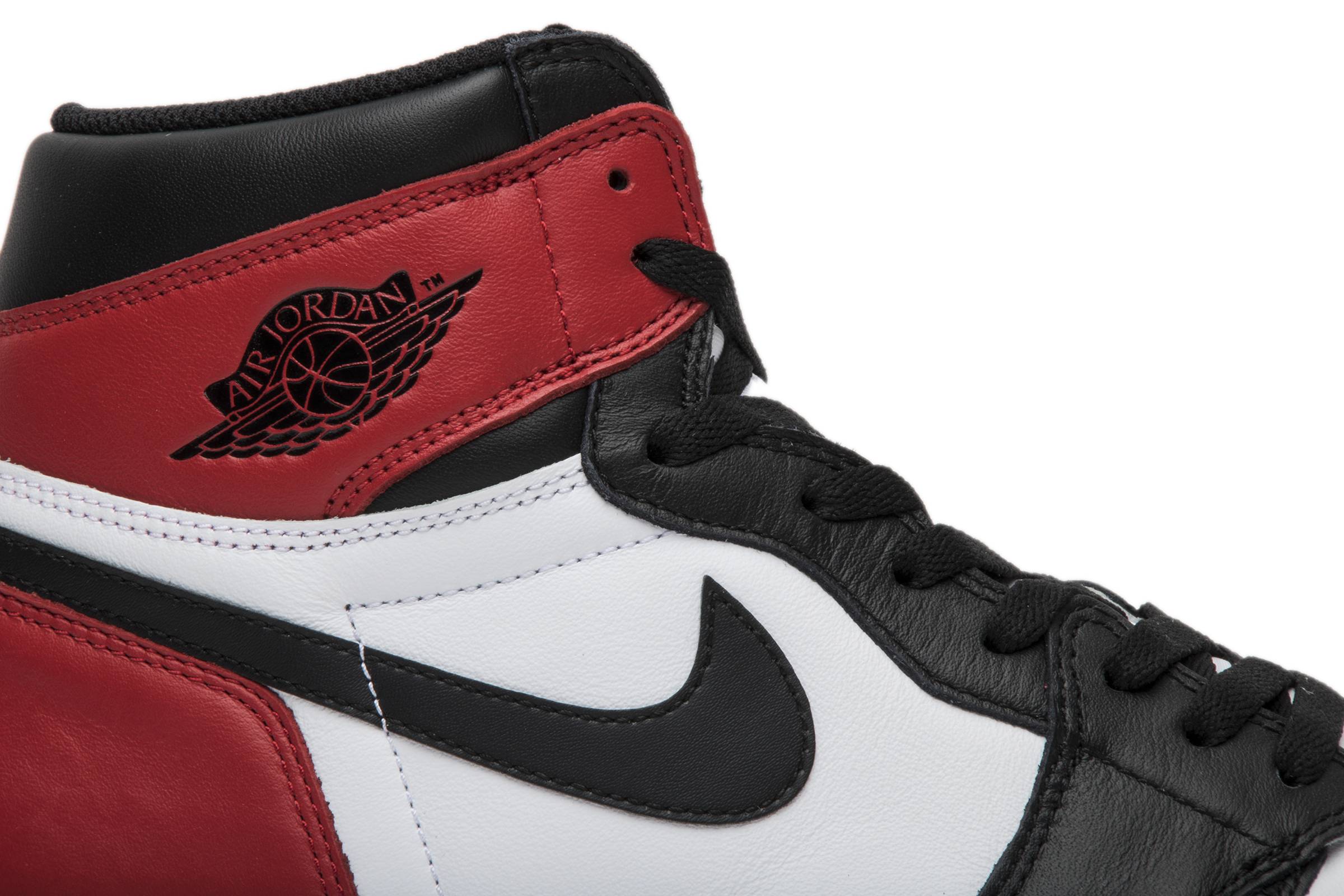 Air Jordan 1 Retro High OG 'Black Toe' 2016 555088-125-6