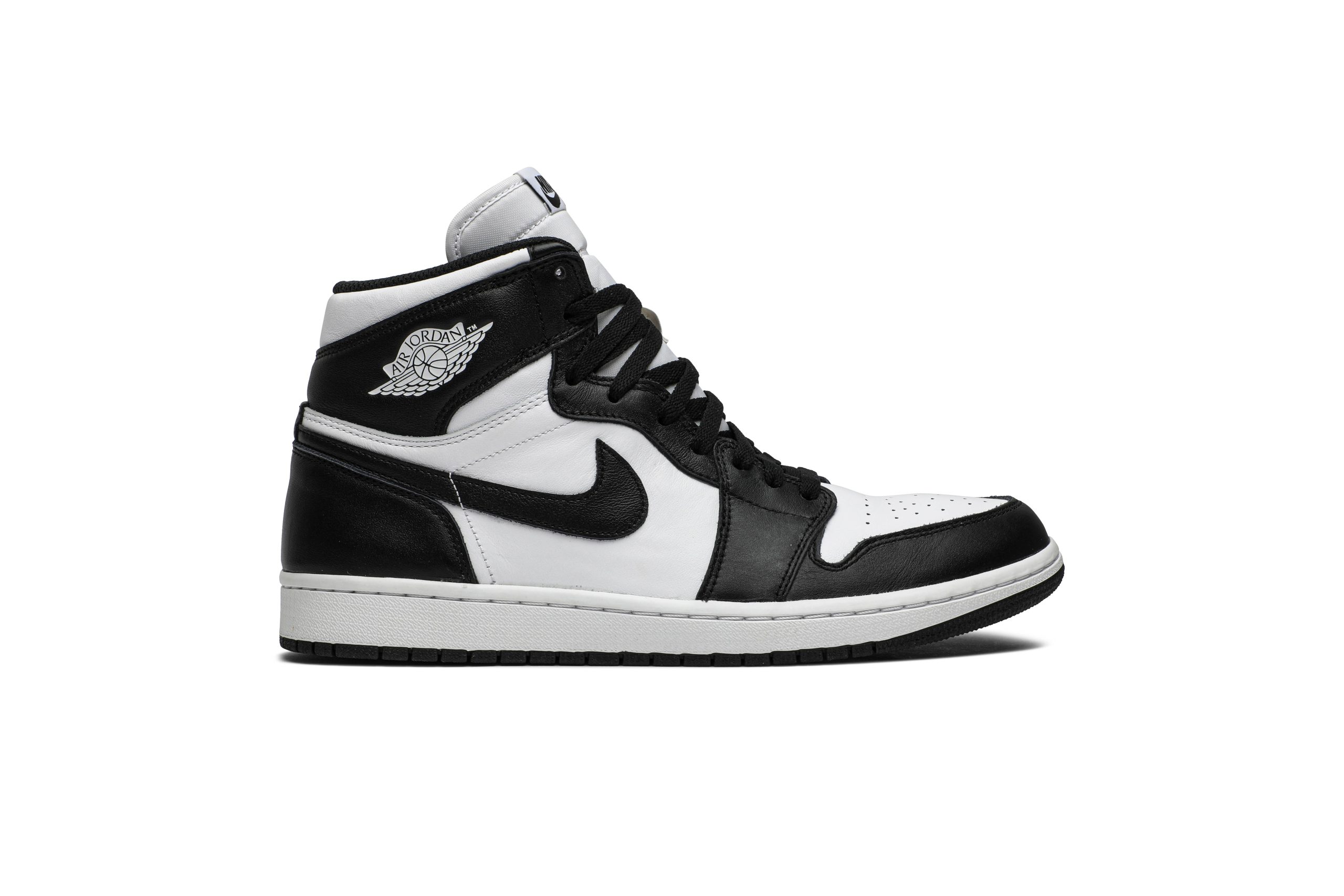 Air Jordan 1 Retro High OG 'Black White' 2014 [also worn by Blackpink Rosé] 555088-010-8