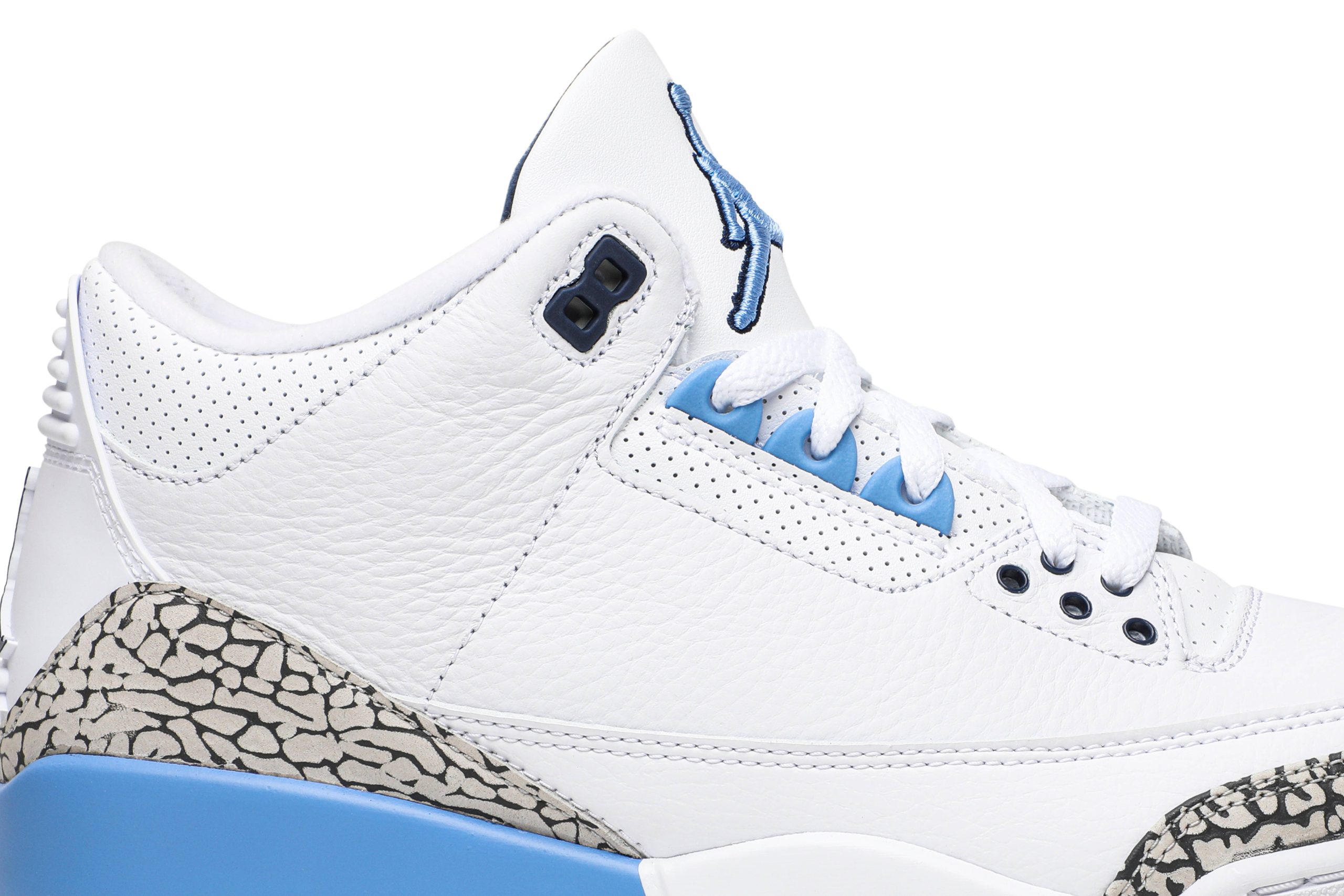 Air Jordan 3 Retro 'UNC' CT8532-104-7