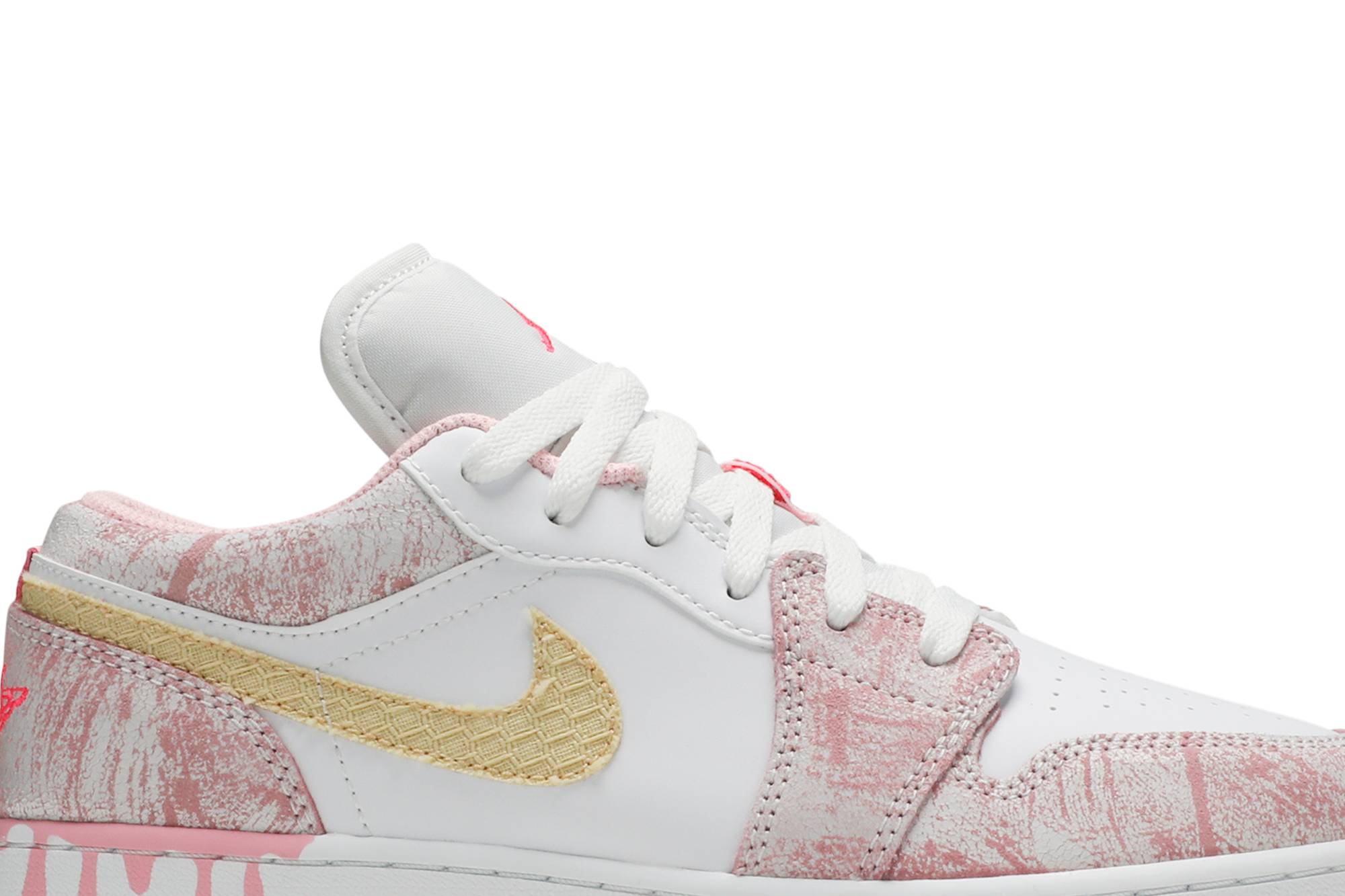 (Grade School) Air Jordan 1 Low 'Strawberry Ice Cream' CW7104-601-4