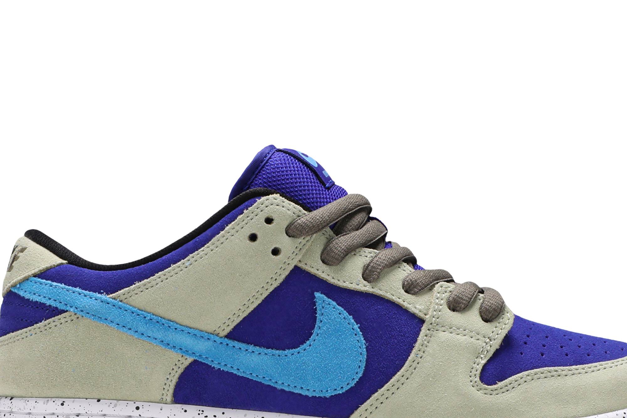 Nike SB Dunk Low 'ACG Celadon' BQ6817-301-7