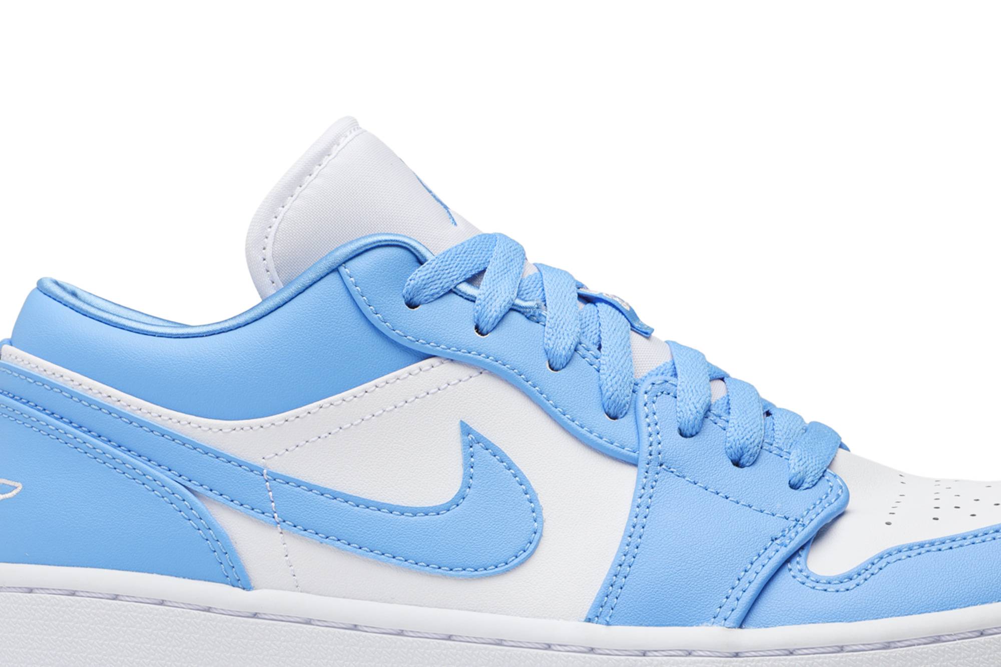 (Women) Air Jordan 1 Low 'UNC' AO9944-441-3