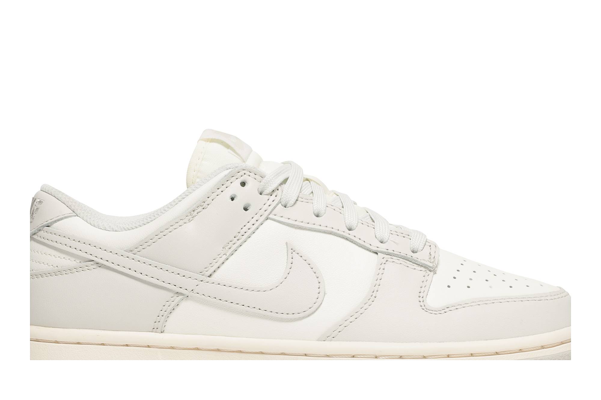 (Women) Nike Dunk Low 'Light Bone' DD1503-107-8